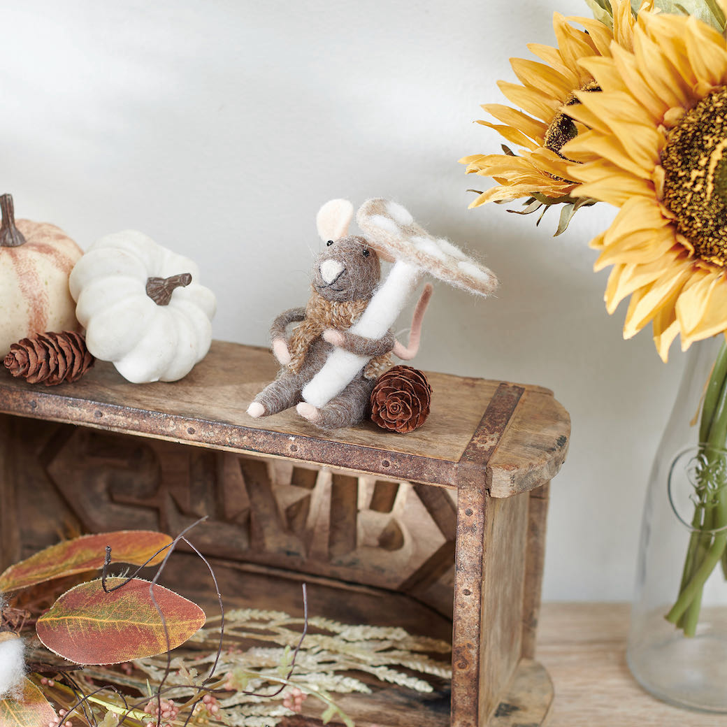 Wool Felt Mushroom Mouse Critter