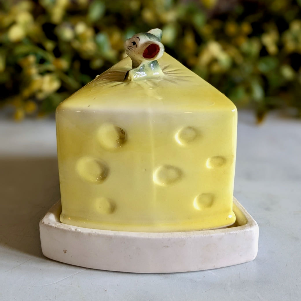 Vintage Covered Kitschy Cheese Dish with Mouse