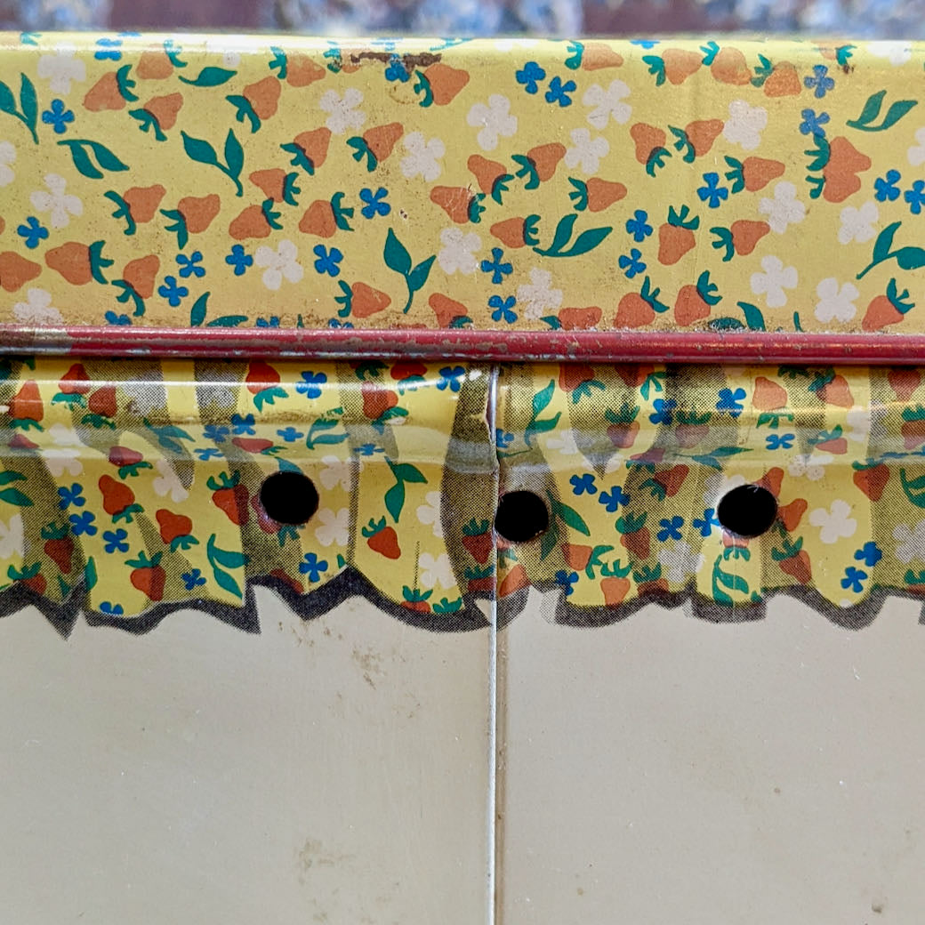Charming Cottage Style Vintage Metal Bread Box