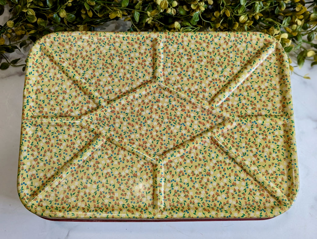 Charming Cottage Style Vintage Metal Bread Box