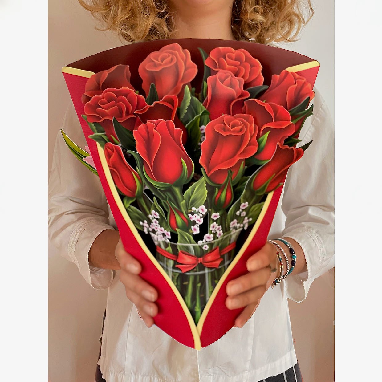 3D Life-Sized Paper Red Roses Bouquet Pop Up Greeting Card - Marmalade Mercantile