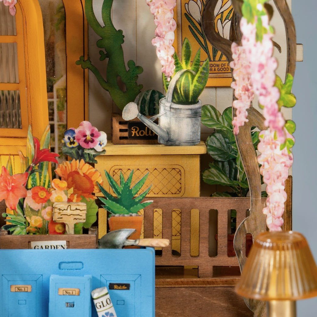 DIY Book Nook Garden House 3-D Puzzle - Marmalade Mercantile