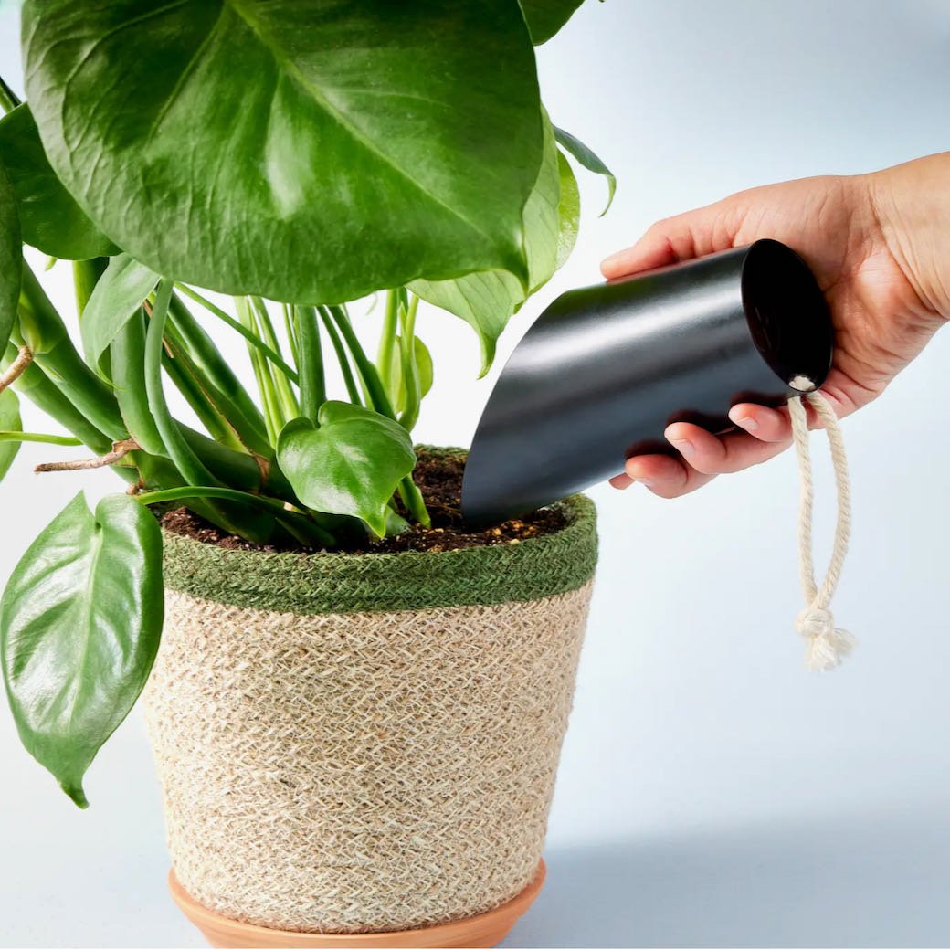 Ergonomic Gardener's Metal Soil Scoop - Marmalade Mercantile