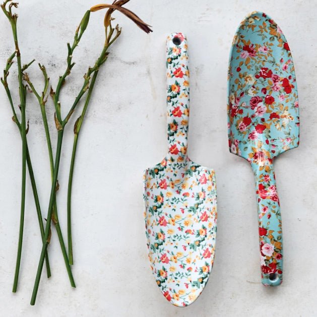 Aluminum Garden Trowel with Cottage Garden Floral Pattern, CHOICE of Color - Marmalade Mercantile