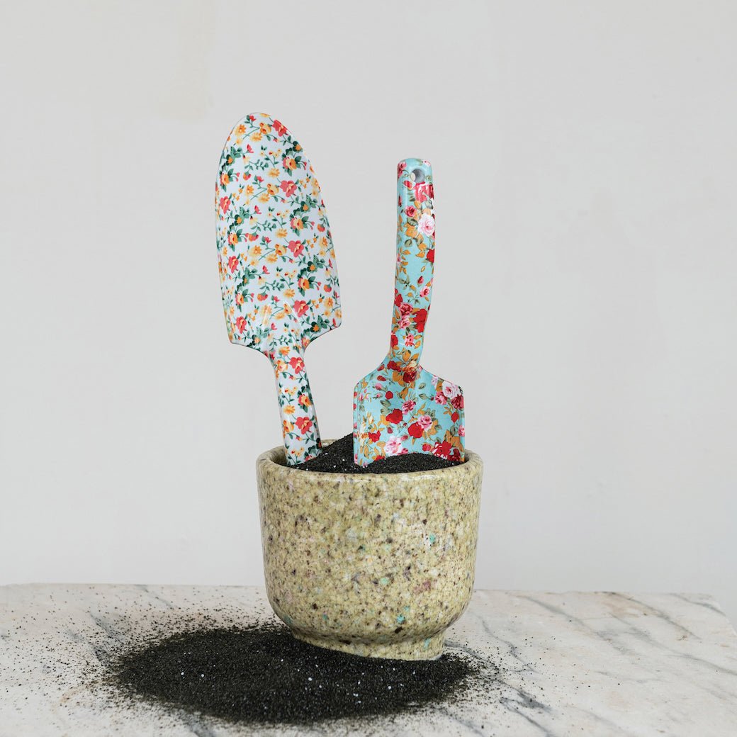 Aluminum Garden Trowel with Cottage Garden Floral Pattern, CHOICE of Color - Marmalade Mercantile