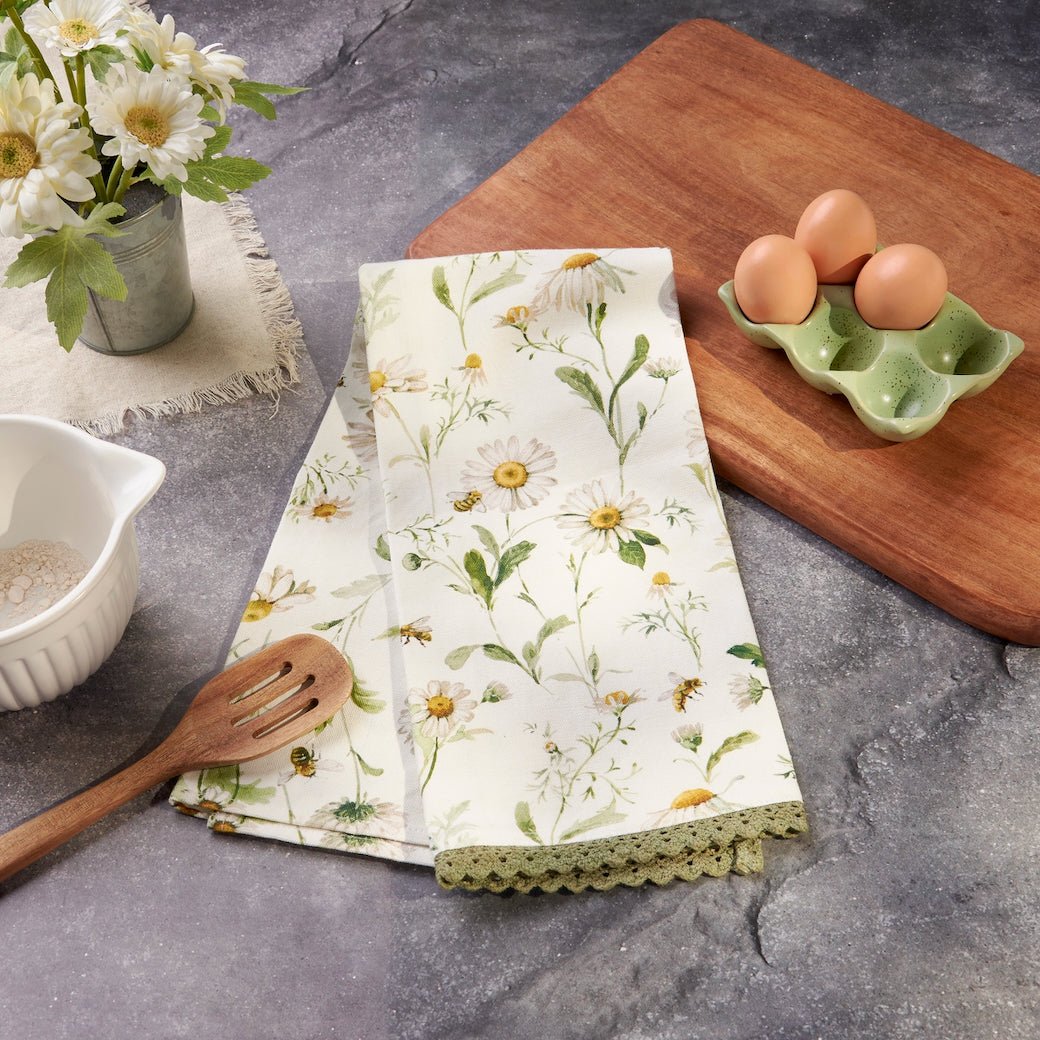 Daisy Lace Kitchen Towel - Marmalade Mercantile