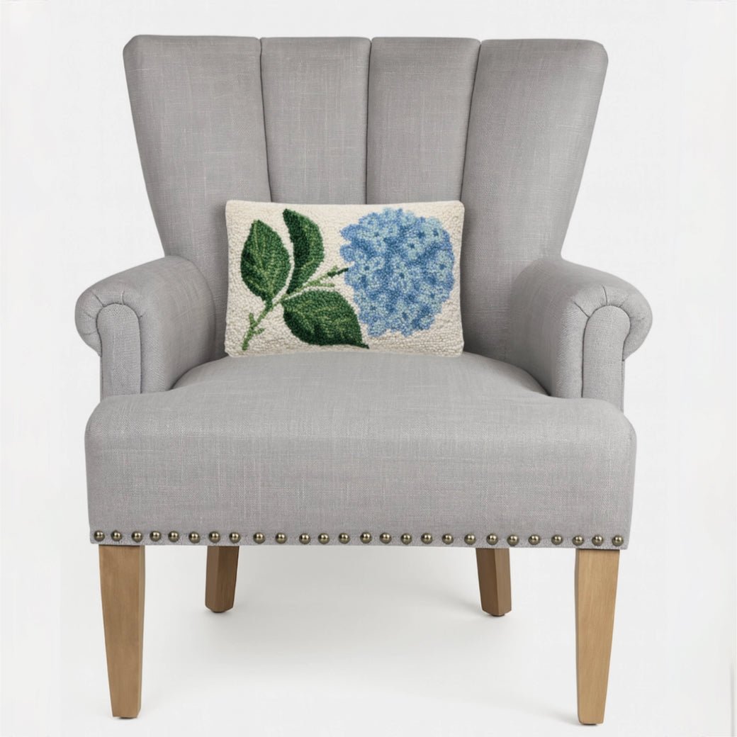 Petite Hydrangea Hooked Rug Pillow - Marmalade Mercantile