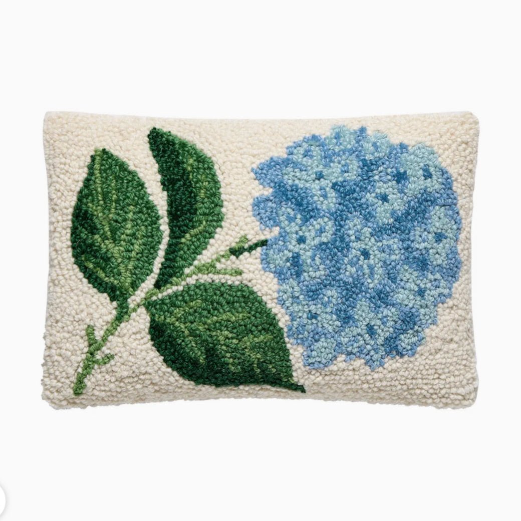 Petite Hydrangea Hooked Rug Pillow - Marmalade Mercantile