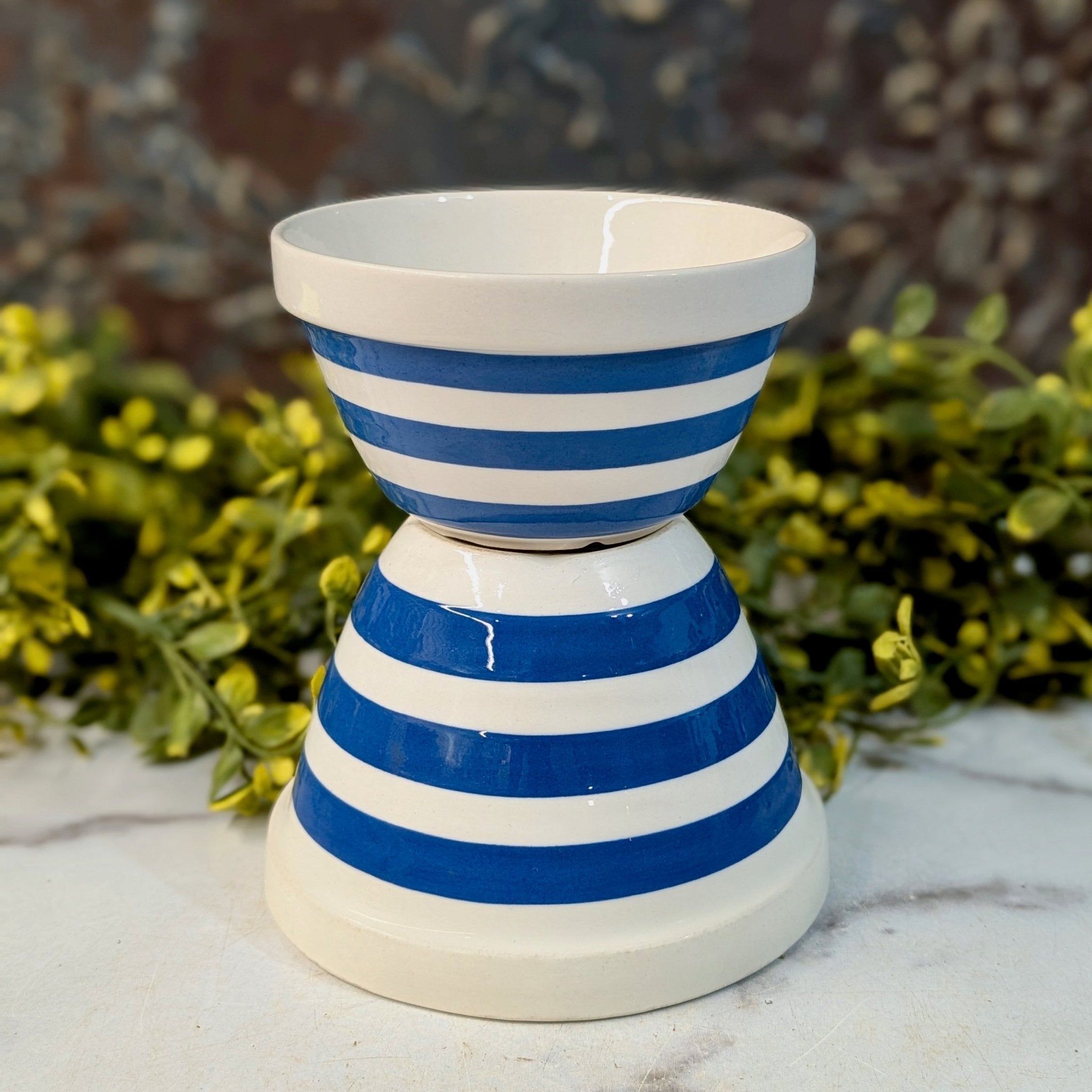 Set of Two English Cornishware Pudding Basins - Marmalade Mercantile