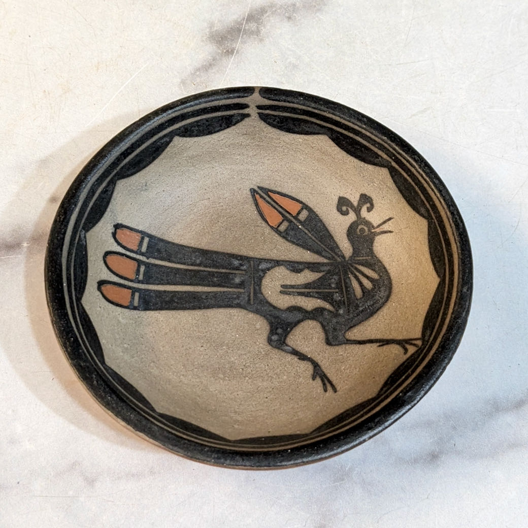 Small Vintage Santo Domingo Pueblo Pottery Bowl with Bird - Marmalade Mercantile