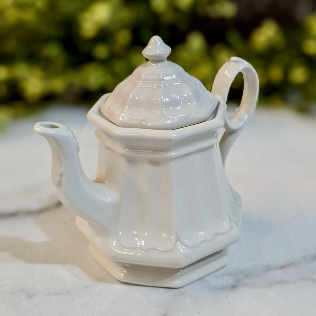 Vintage Red Cliff Ironstone Creamer & Sugar Set w Tray Sydenham Shape - Marmalade Mercantile