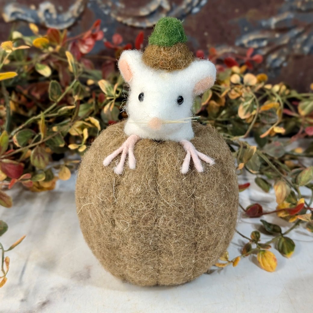 Wool Felt Pumpkin Mouse Critter CHOICE of Style/Color - Marmalade Mercantile