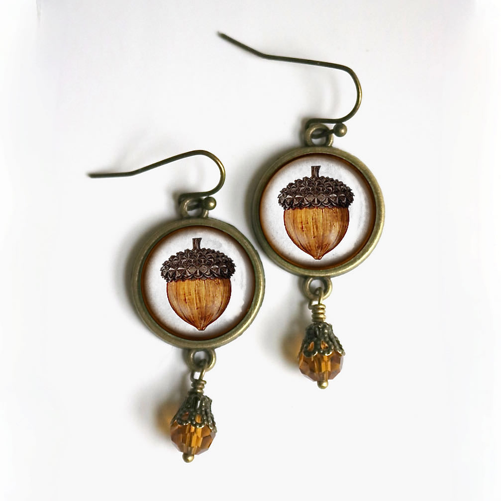 Vintage-Style Hand-made Cottage Core Autumn Acorn Pierced Earrings