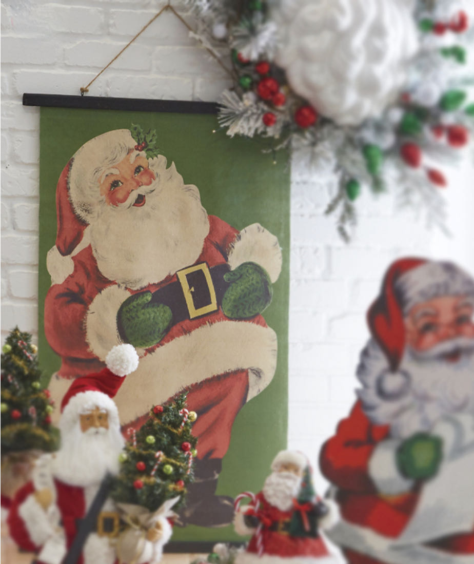 Vintage-Style Santa Canvas & Wood Wall Hanging - B