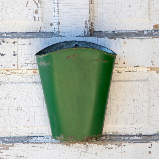Painted & Distressed Wall Bucket GREEN 