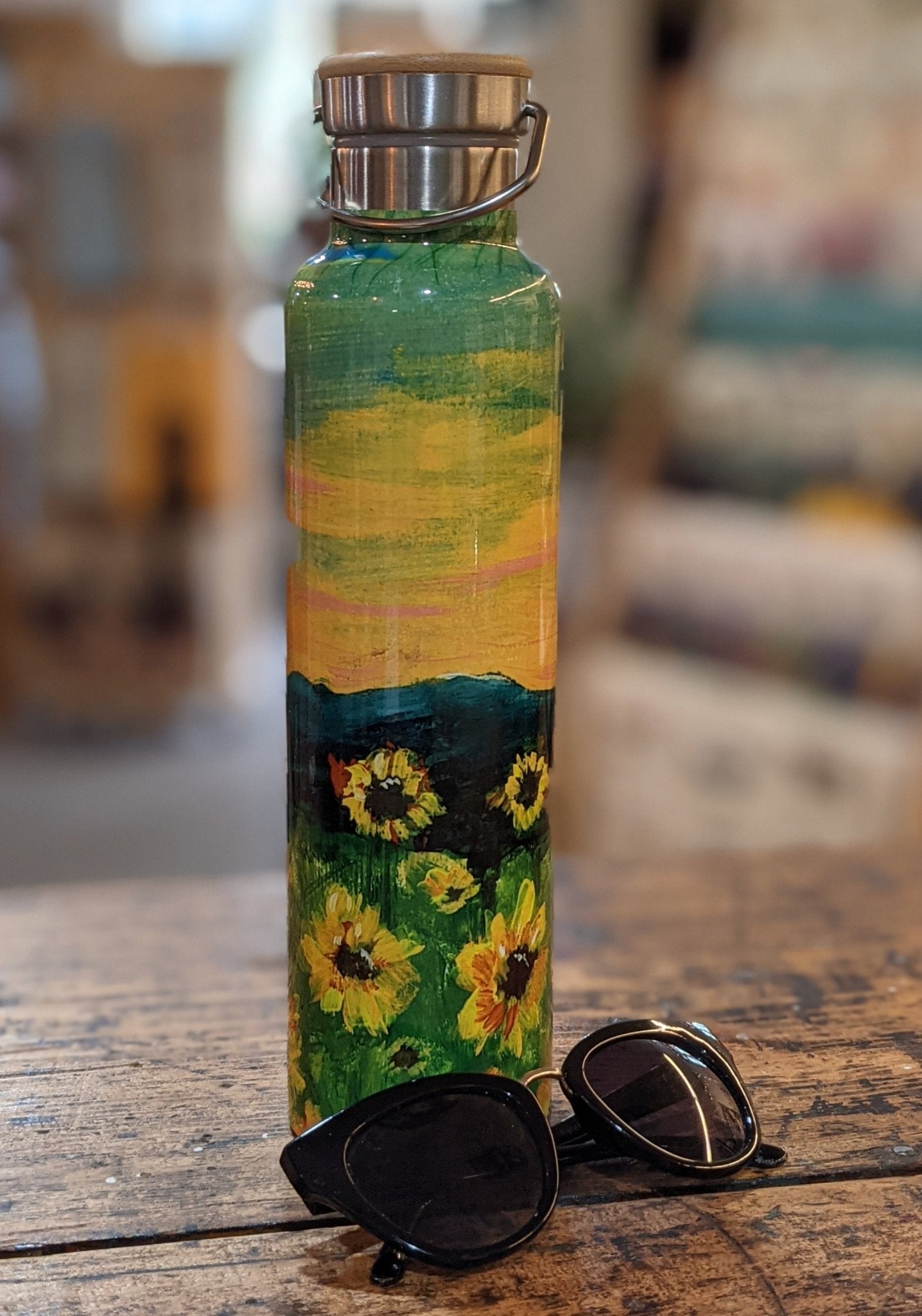 Summer Garden Metal 25oz Insulated Stainless Steel Water Bottle - Marmalade Mercantile